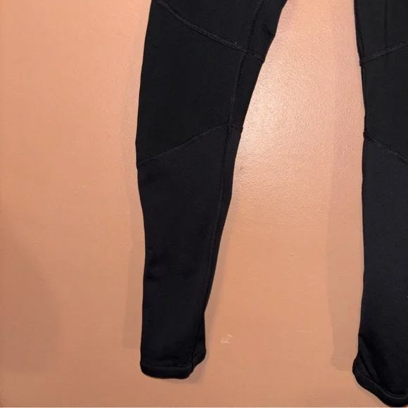 Nike Dri-Fit Women's Medium Black Capri Leggings Compression Work Out Gym Wear - Picture 7 of 10